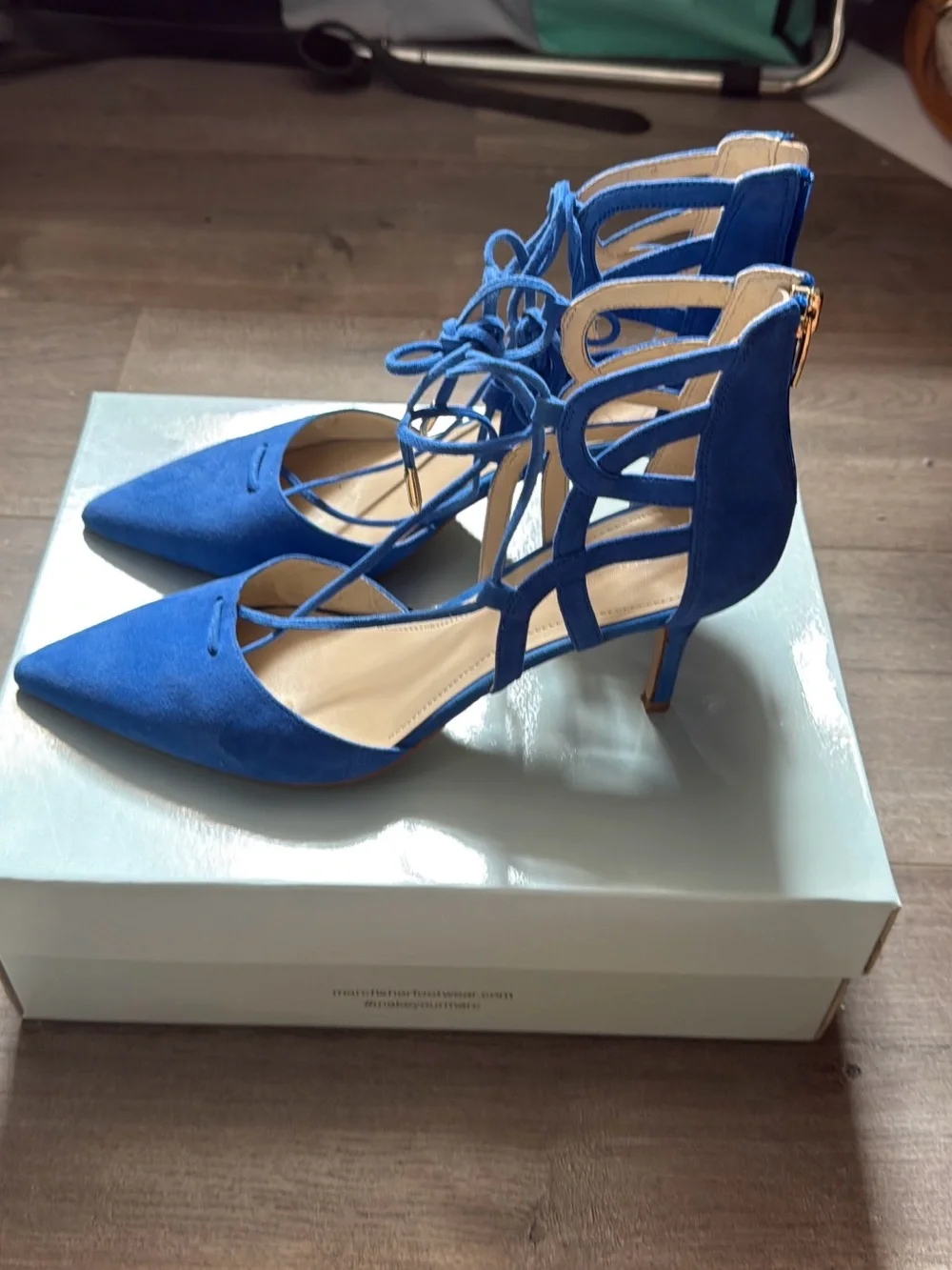 Marc Fisher sleek pointed